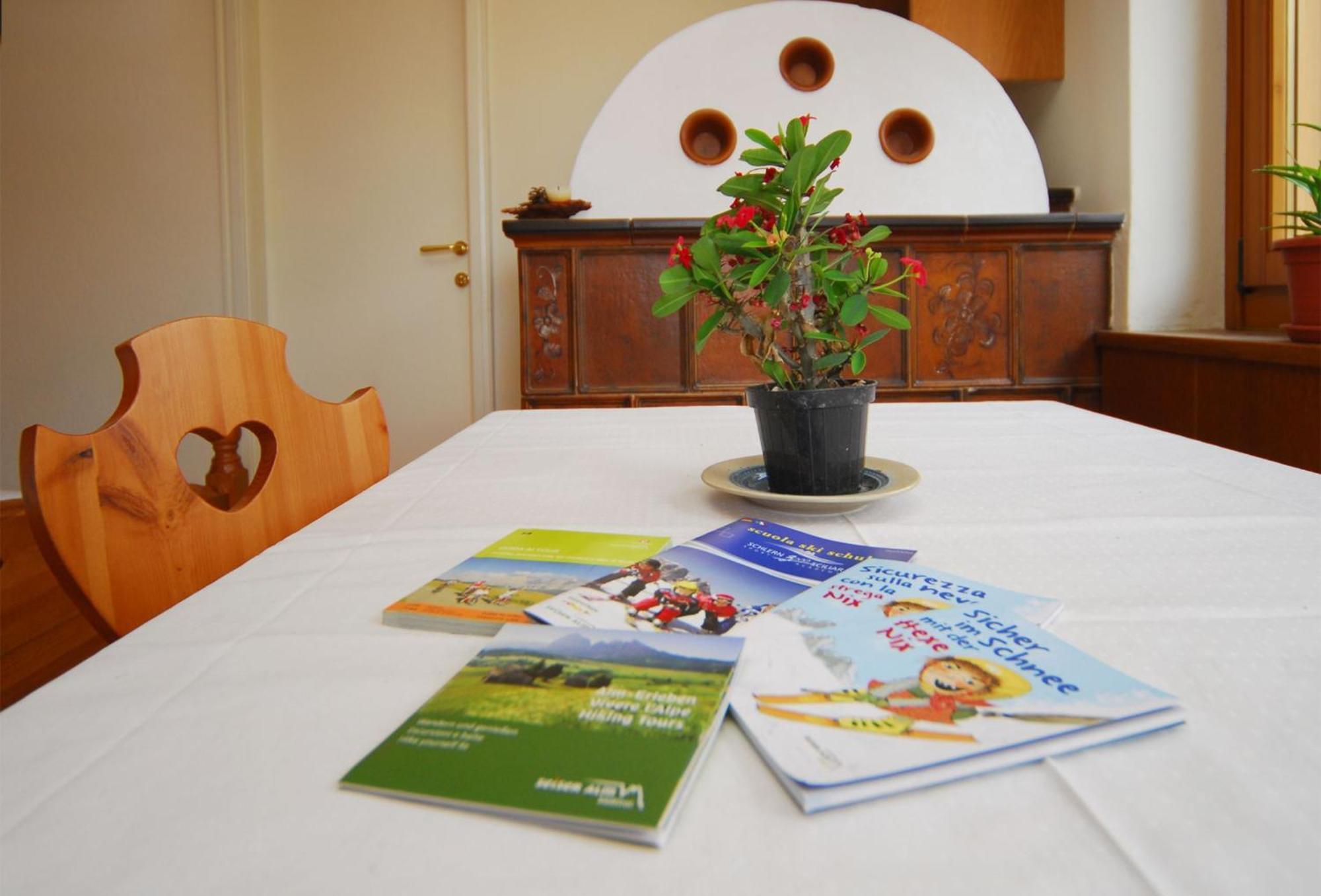 Bed and Breakfast Garni Karlegger Seis am Schlern Zimmer foto